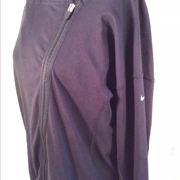 Nike Hoodie - Picture 3 of 4